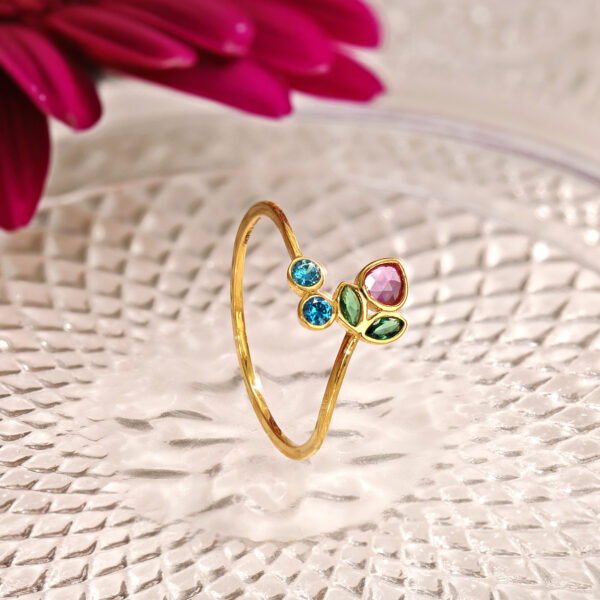 Calm Bloom Gold Ring