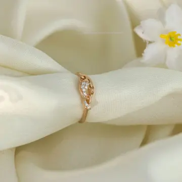 Rose Gold Ring with Petal Design